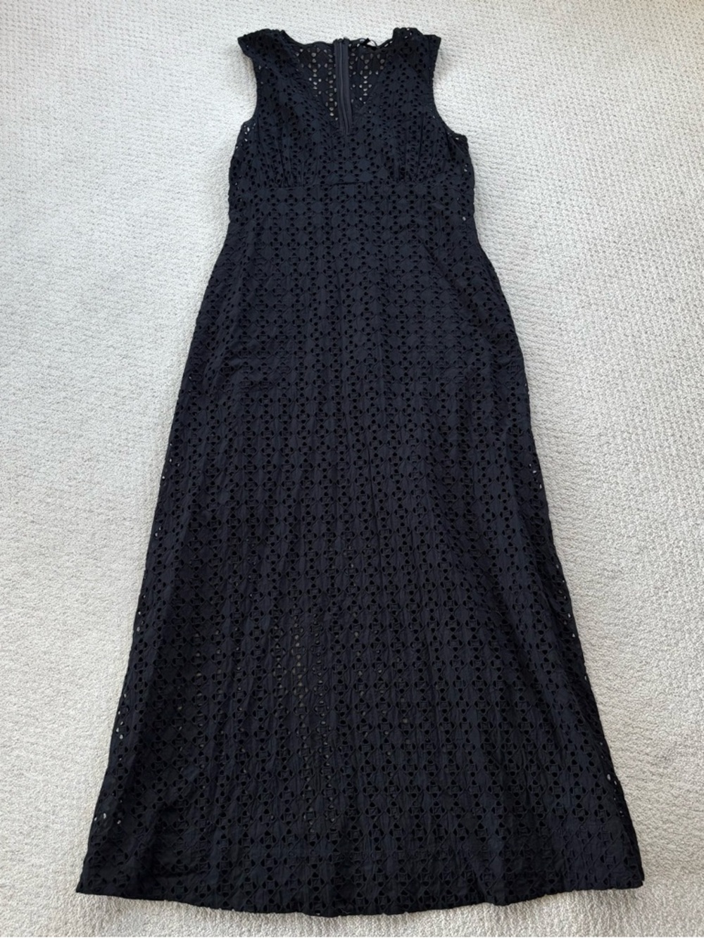 Madewell Black Eyelet Maxi Dress - Sleeveless V-Neck - Picture 2 of 6